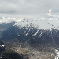 Flugwegposition um 12:14:43: Aufgenommen in der Nähe von Bezirk Inn, Schweiz in 3008 Meter